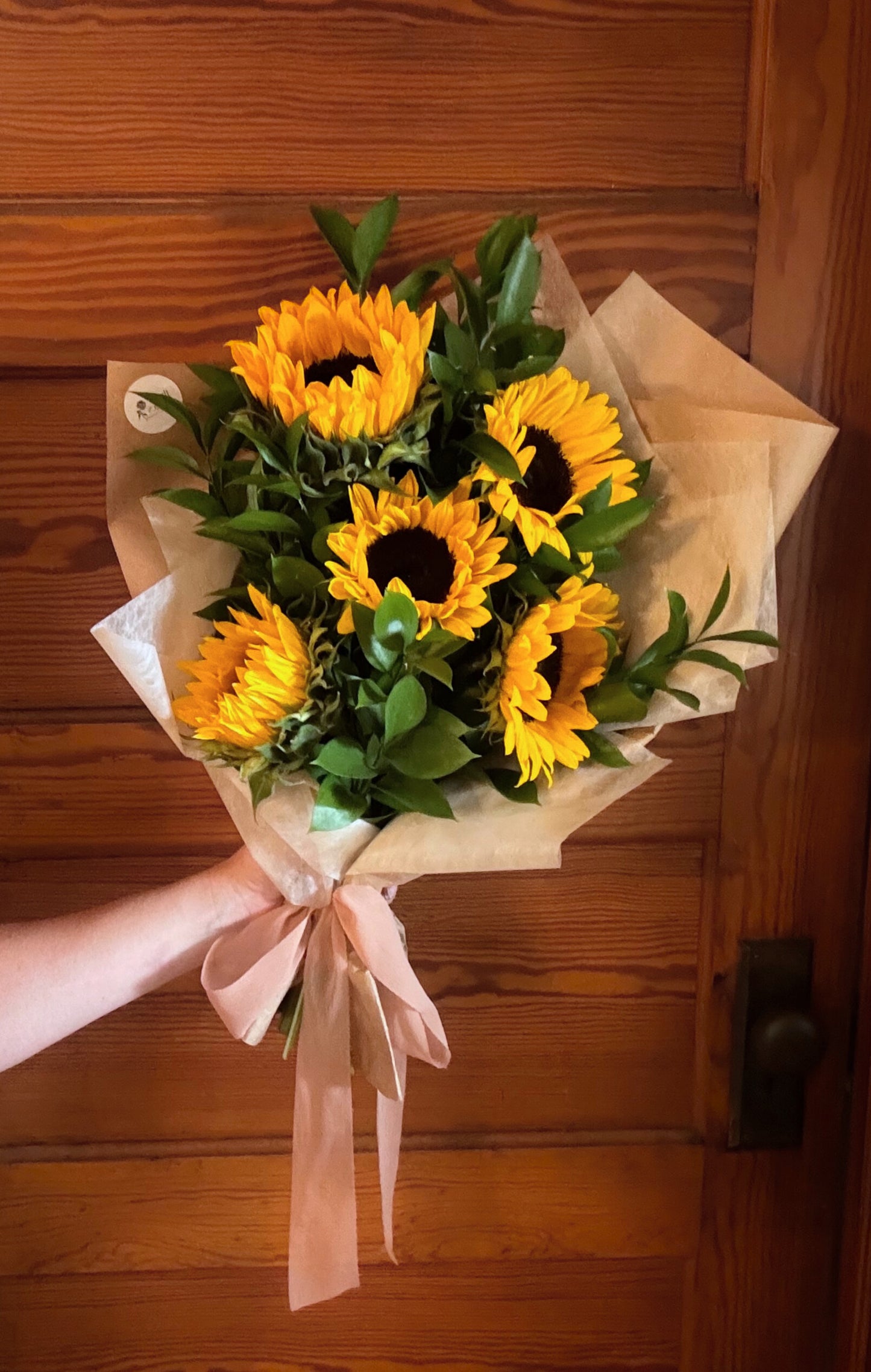 Weekly Featured Hand-Tied Bouquet